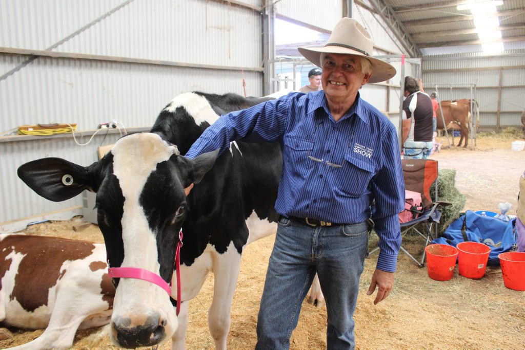SHOWING OFF: Ray Pempleton with SHOWING OFF: Ray Pempleton with